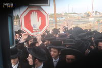 המחאות ביהוד