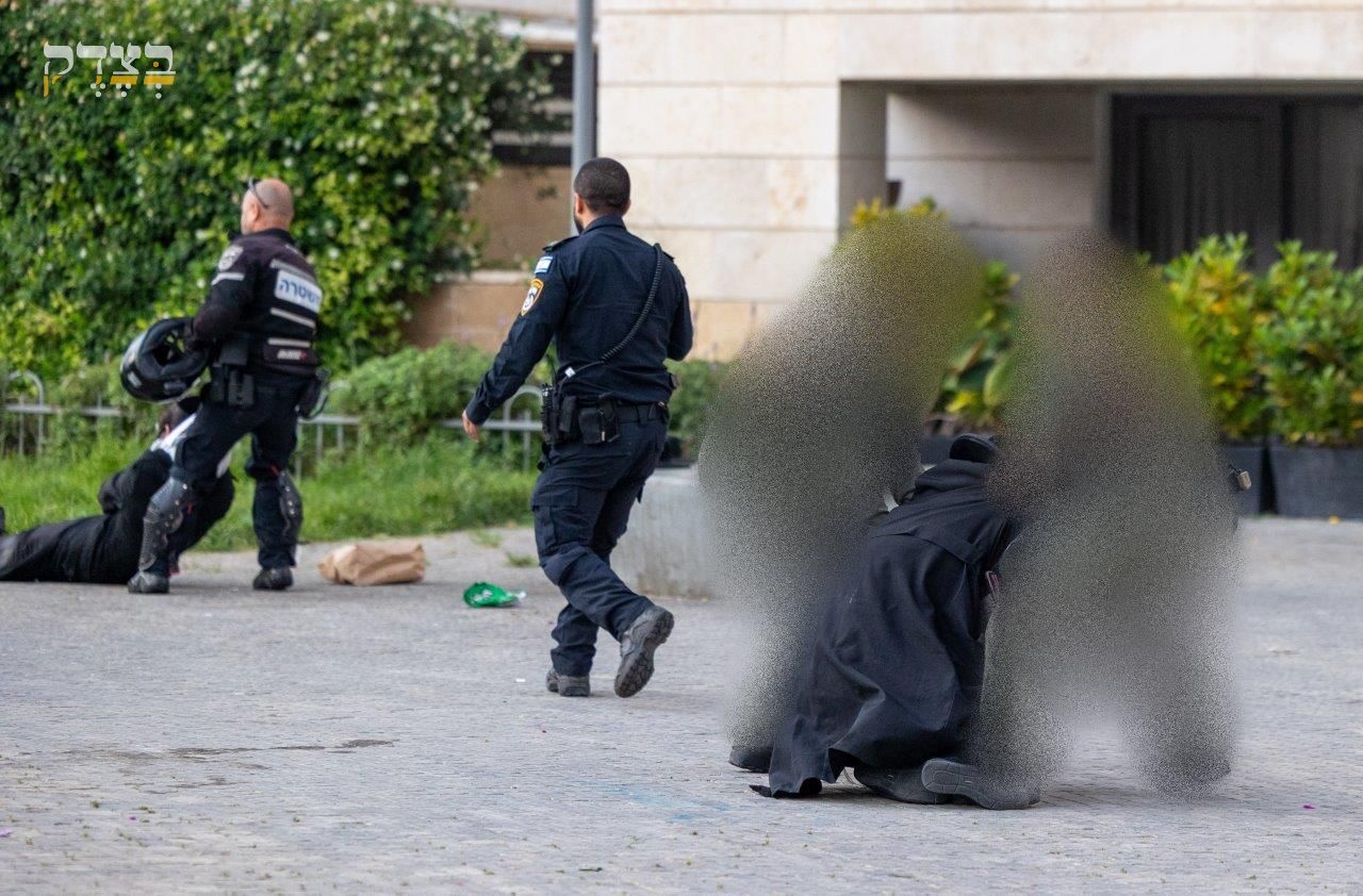 המחאות ביהוד