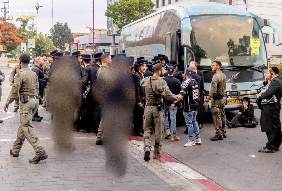 המחאות ביהוד