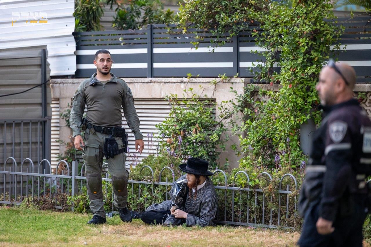 המחאות ביהוד