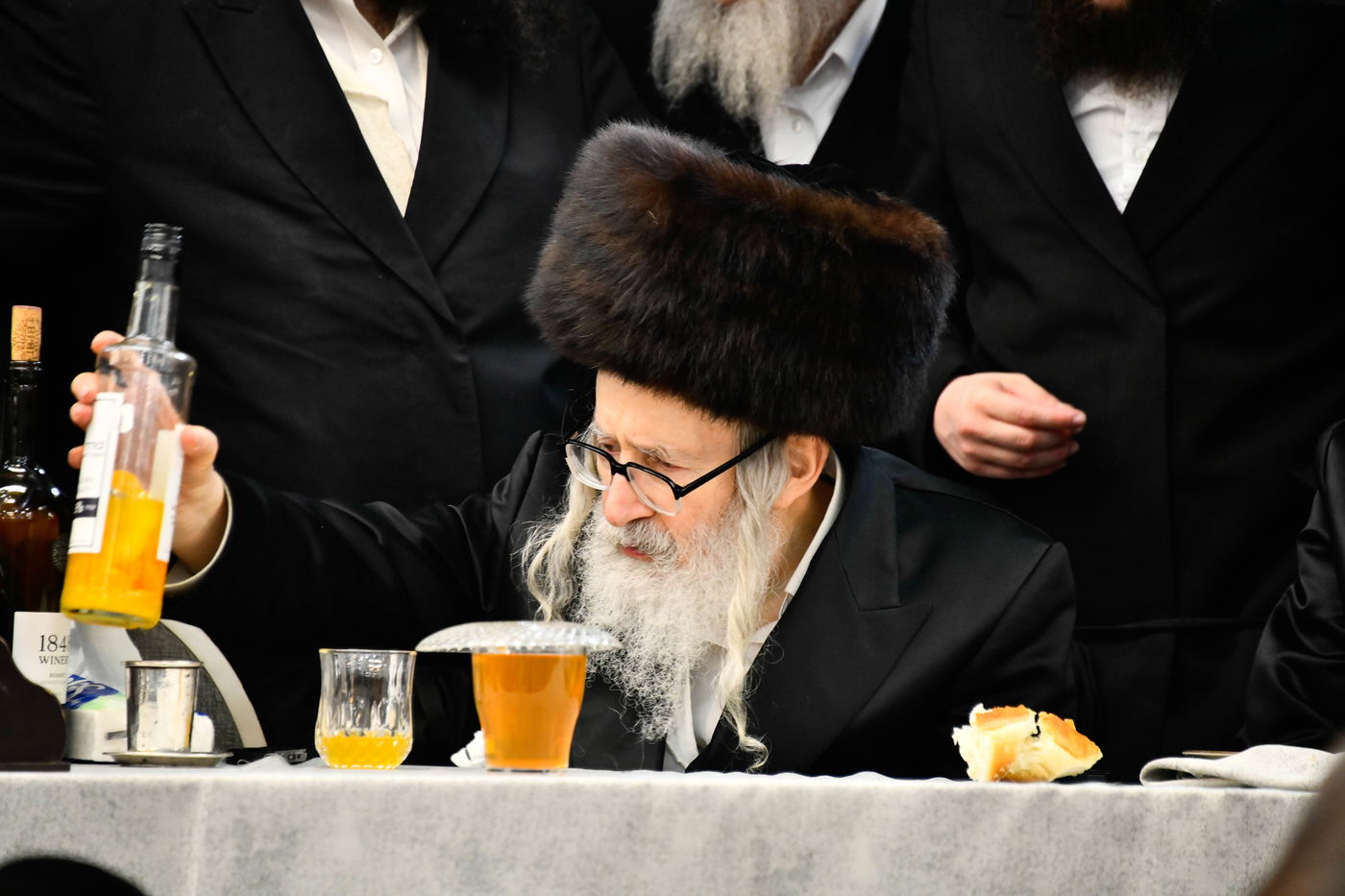 האדמו"ר מאמשינוב בחתונה בבני ברק