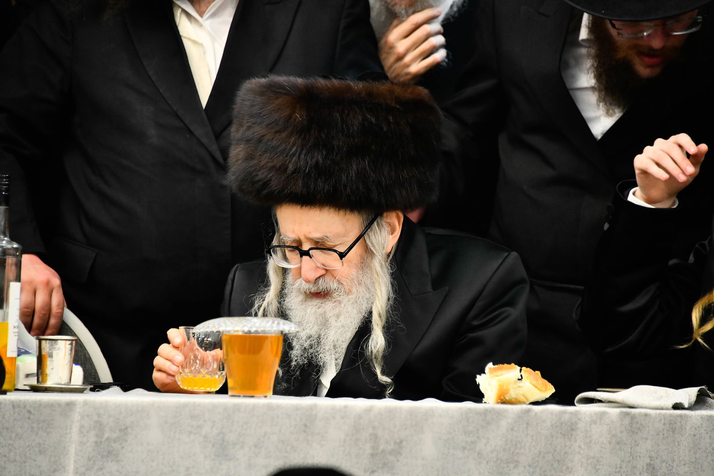 האדמו"ר מאמשינוב בחתונה בבני ברק