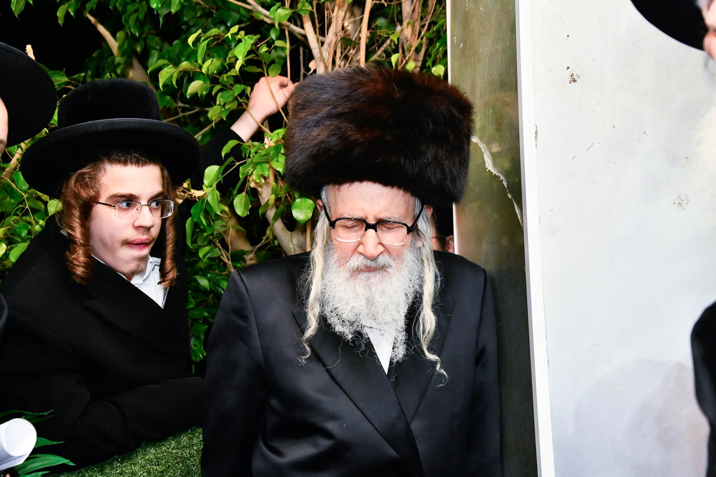 האדמו"ר מאמשינוב בחתונה בבני ברק