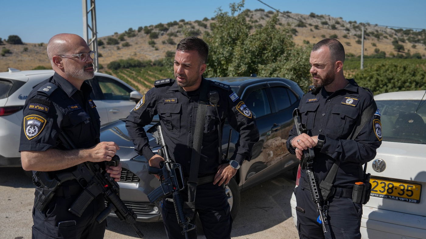 "הגזים": נהג אוטובוס עמוס נוסעים התבקש לעצור - ואז השוטר הופיע