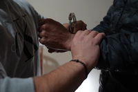 מעצר חשוד. אילוסטרציה