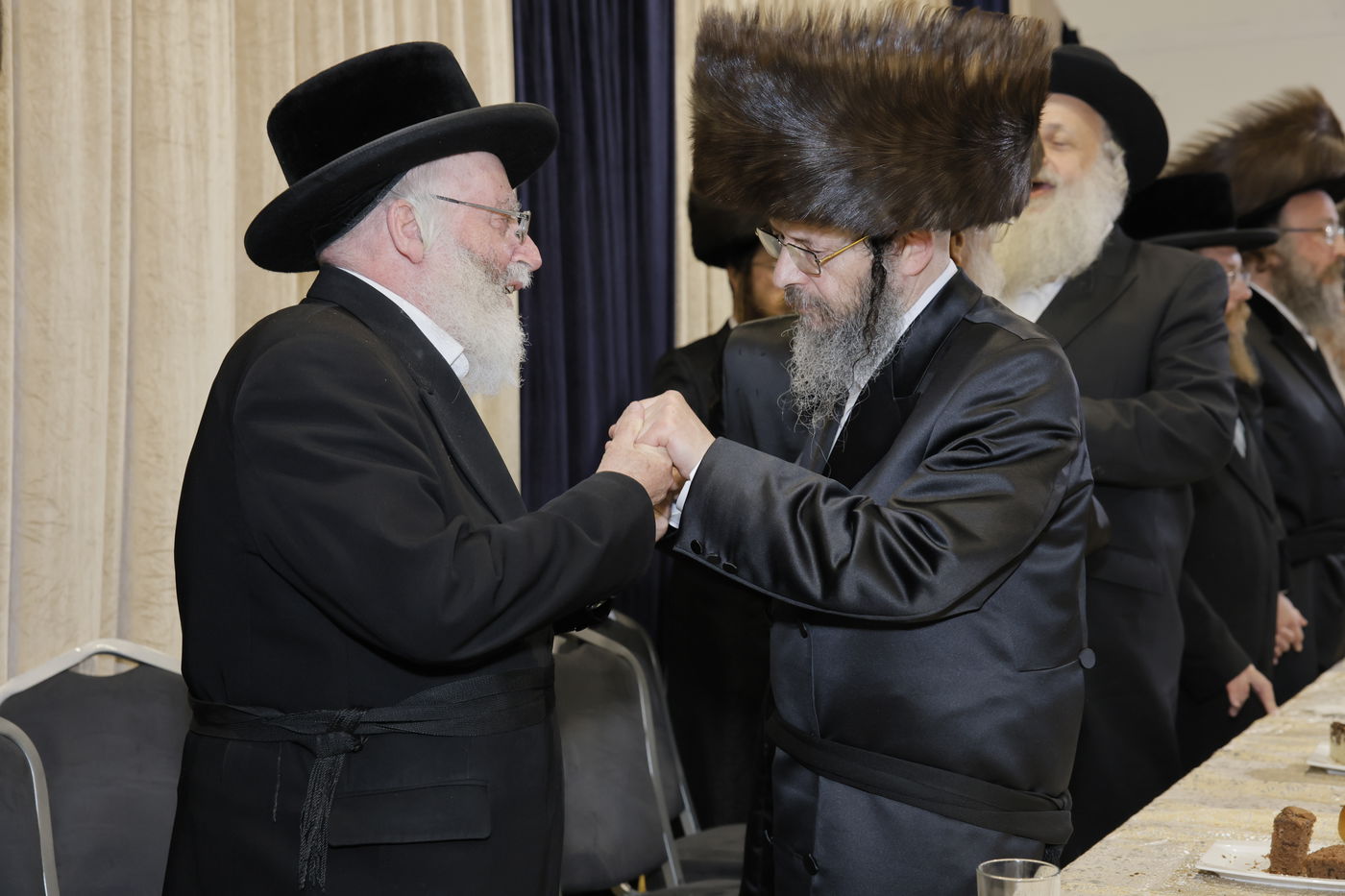 שמחת נישואי בן גאב"ד זוועהיל