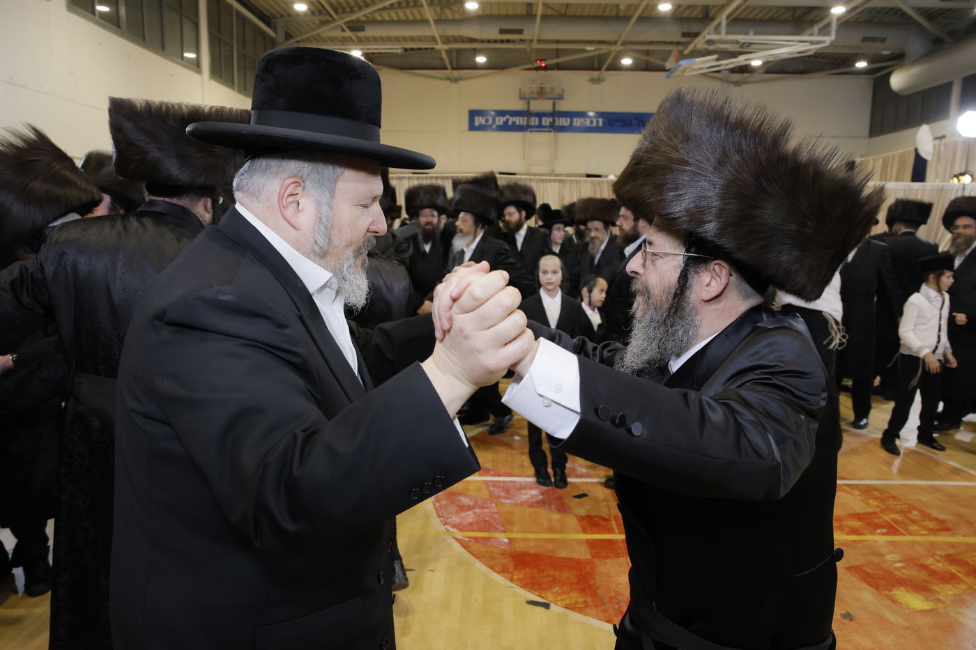 שמחת נישואי בן גאב"ד זוועהיל