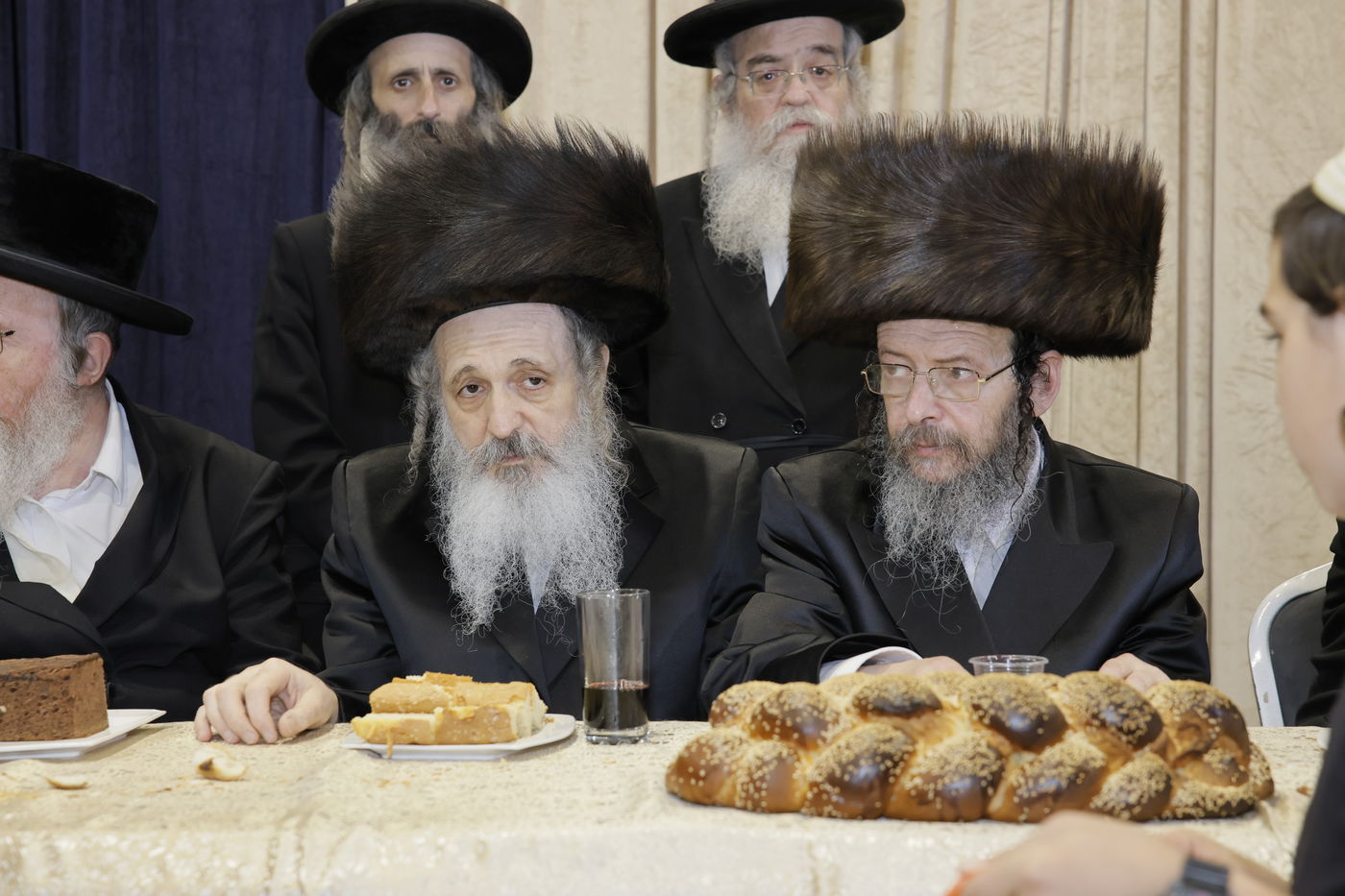 שמחת נישואי בן גאב"ד זוועהיל