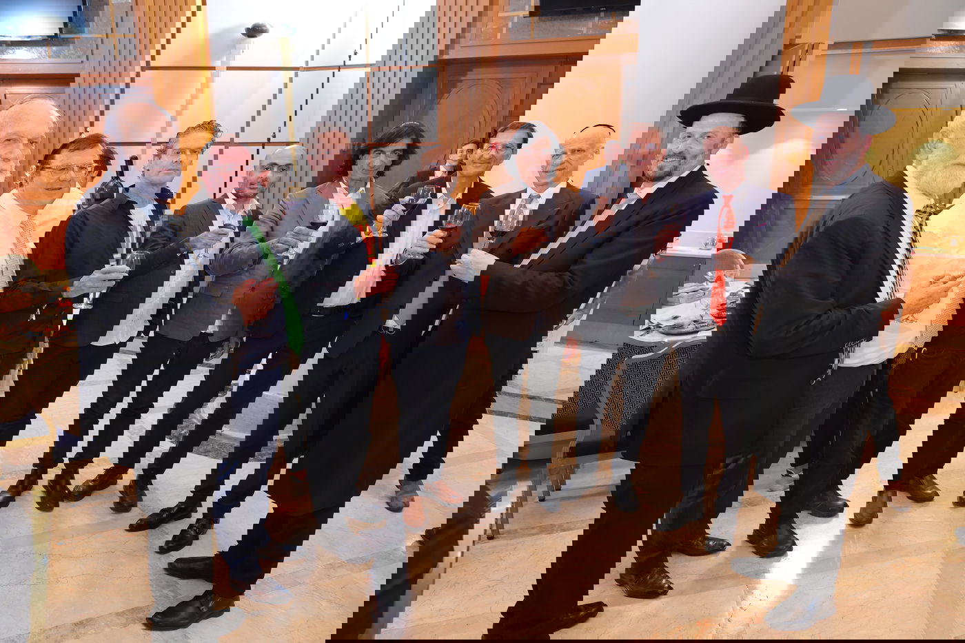 שמחת נישואי בן הרב אשר ויזל 