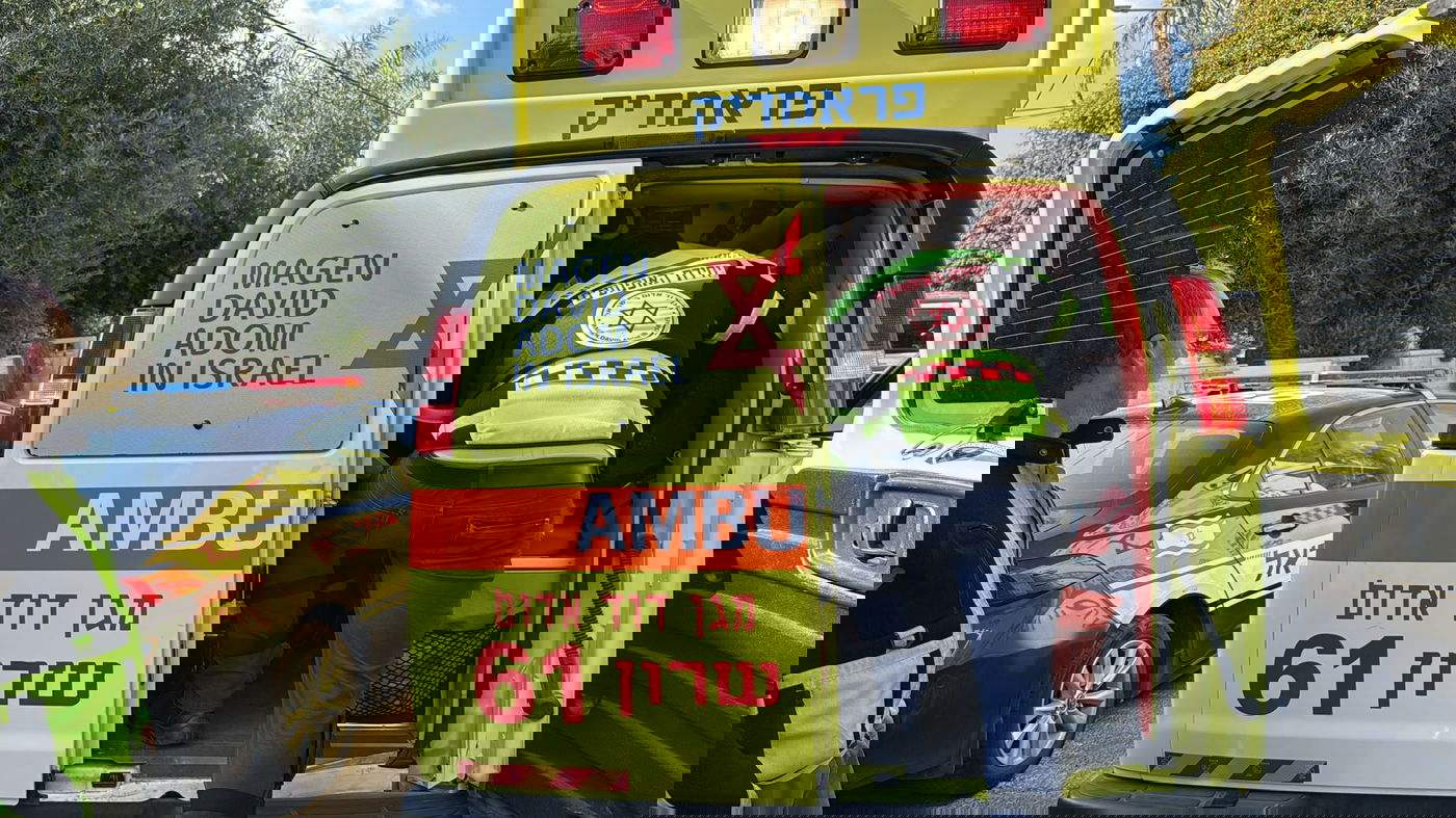 שעות בחום הלוהט: ילב בן 5 ותינוקת בת שנה וחצי נמצאו ברכב במצב קשה