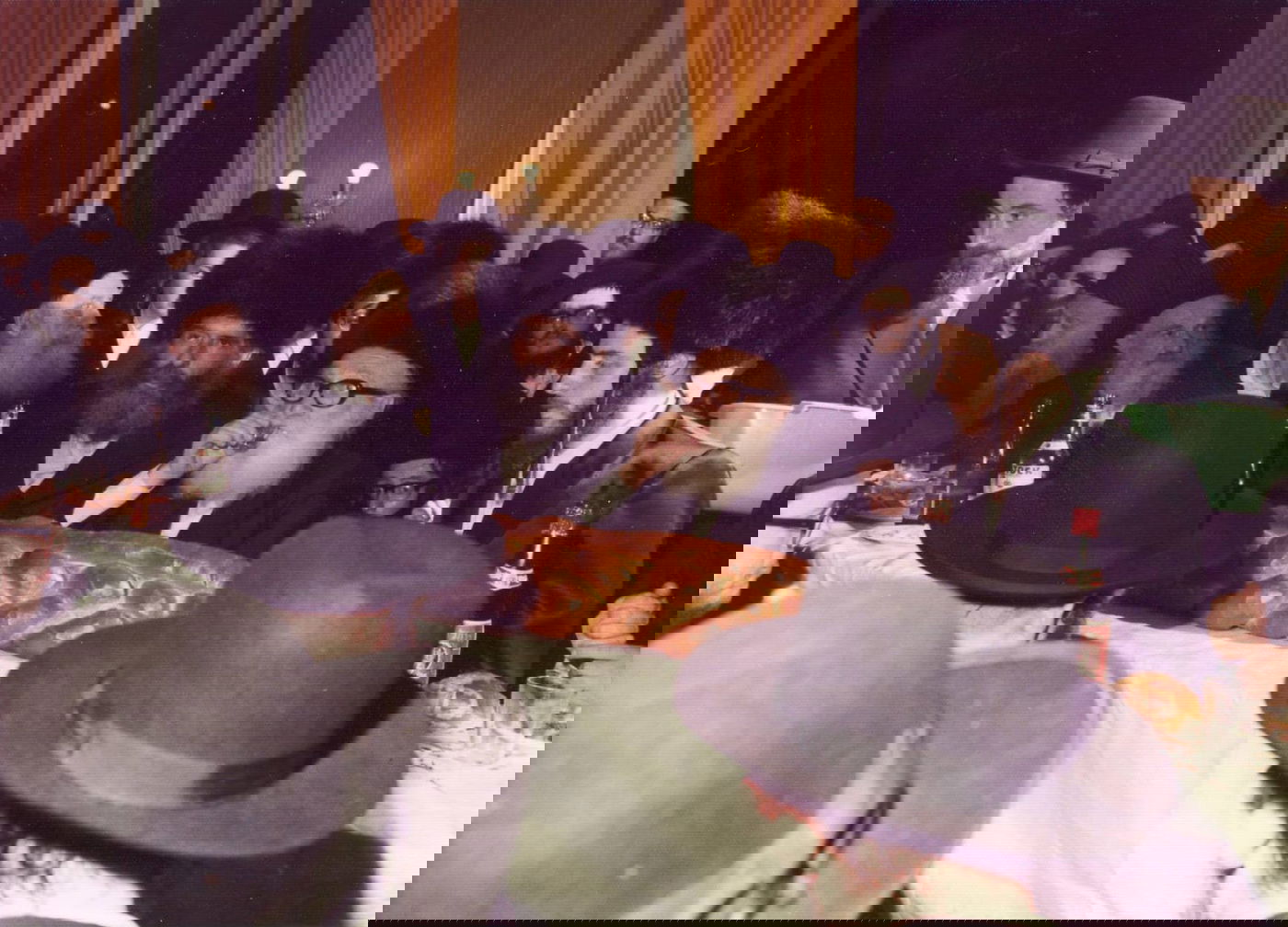 האדמו"ר ה'לב שמחה' בנישואי ראש הישיבה