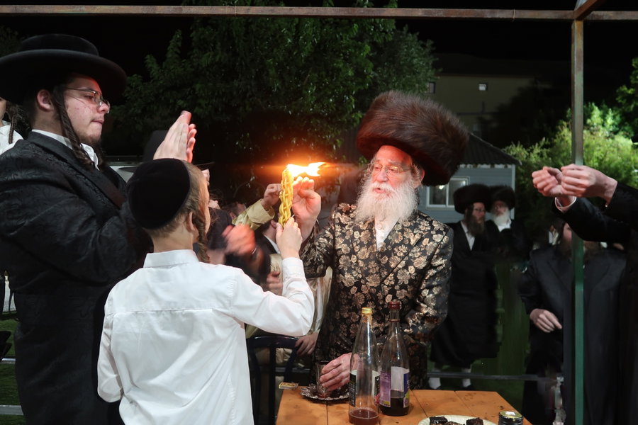 האדמו"ר מספינקא ירושלים בשבת באתרא קדישא מירון