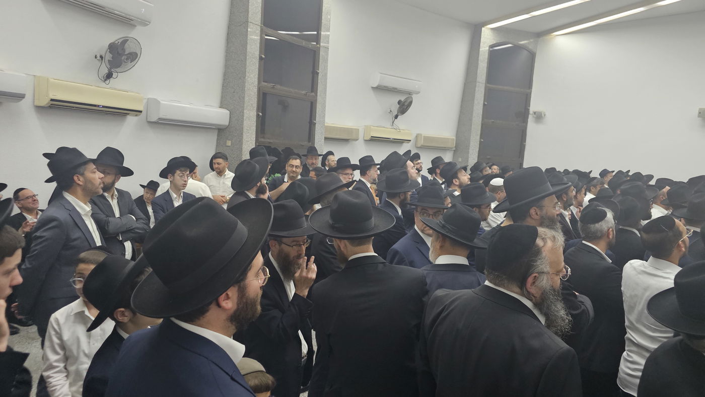 מדמויות ההוד ב'פתח תקווה': ראש הישיבה הגאון רבי אברהם דב פינסקי זצ"ל