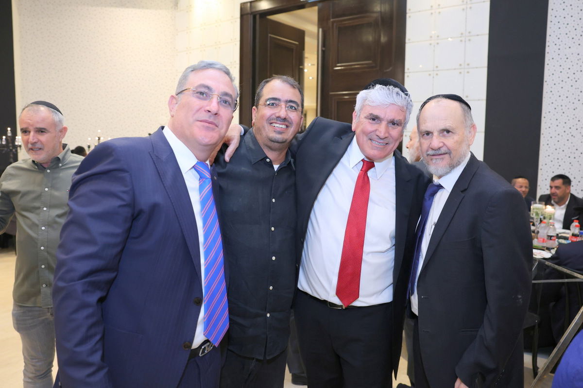 בר מצווה לבנו של אבי אמסלם 