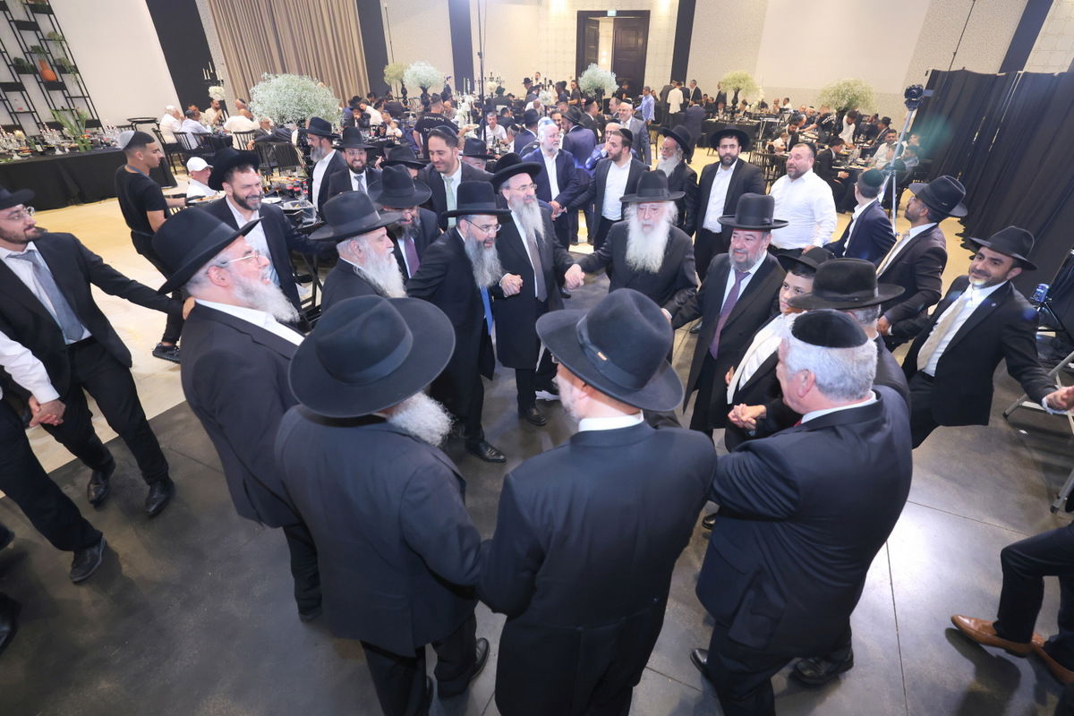 בר מצווה לבנו של אבי אמסלם 