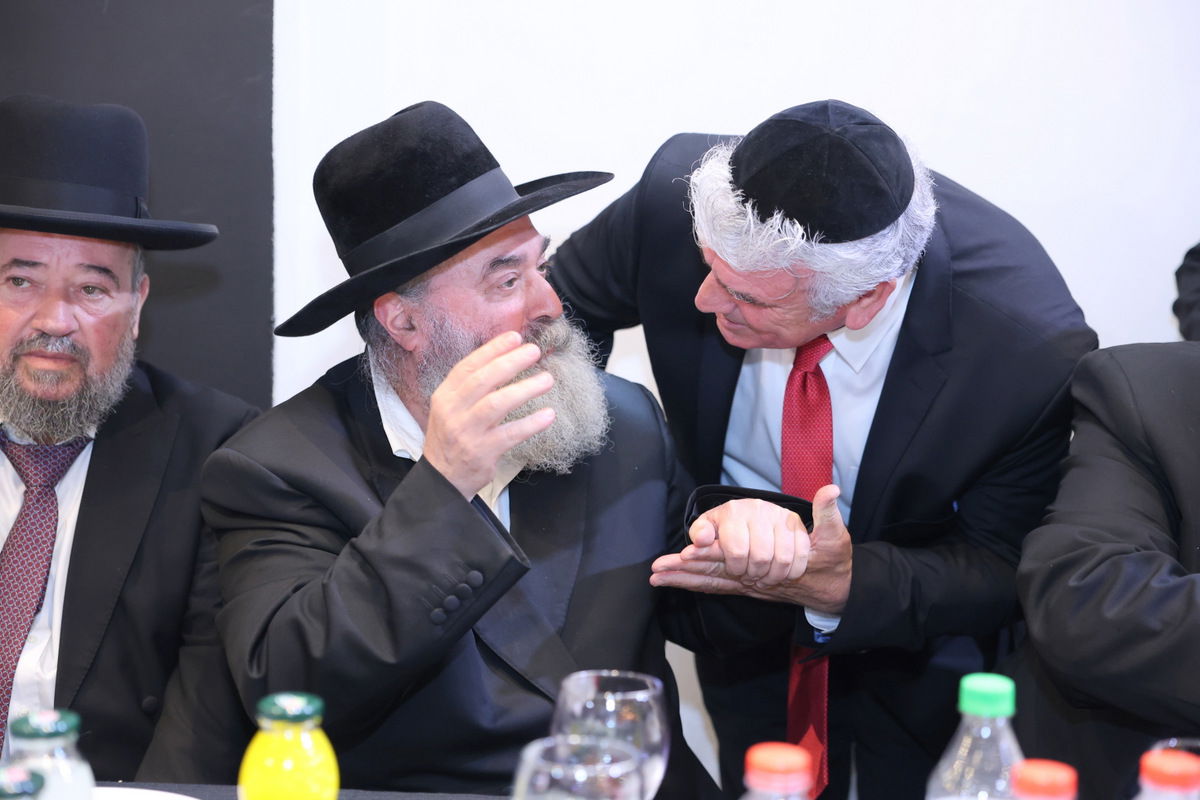 בר מצווה לבנו של אבי אמסלם 