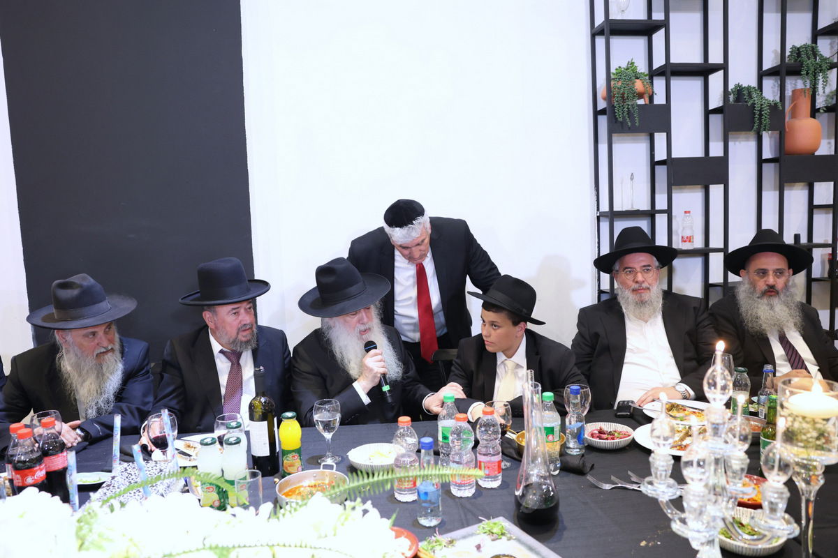 בר מצווה לבנו של אבי אמסלם 