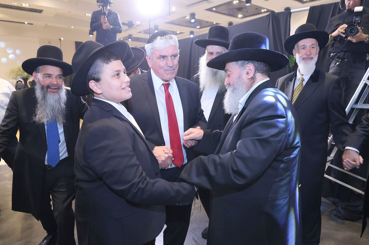 בר מצווה לבנו של אבי אמסלם 