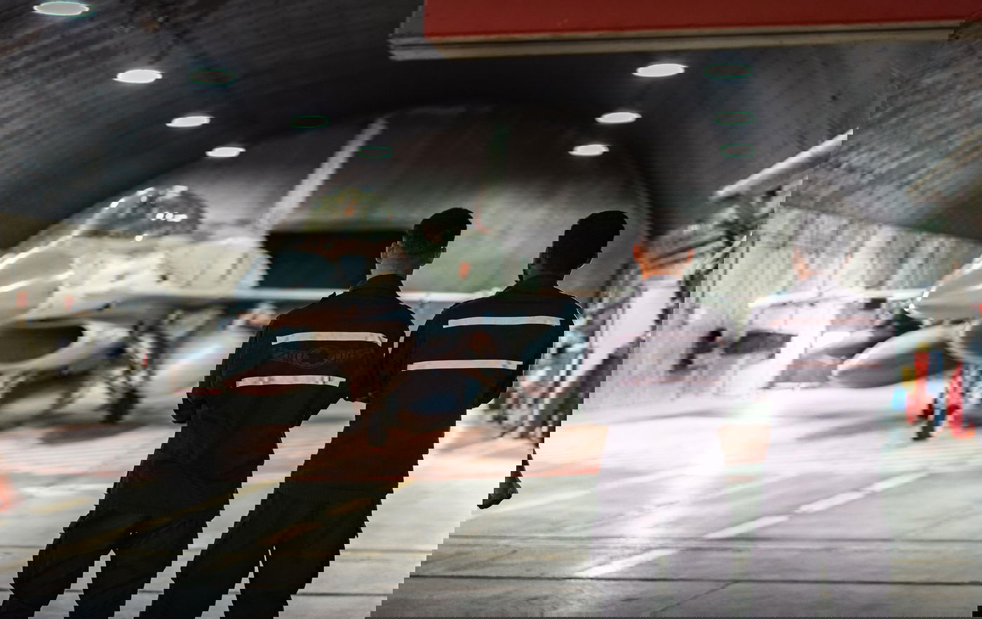 מטוסי הקרב ערוכים לקראת התקיפה