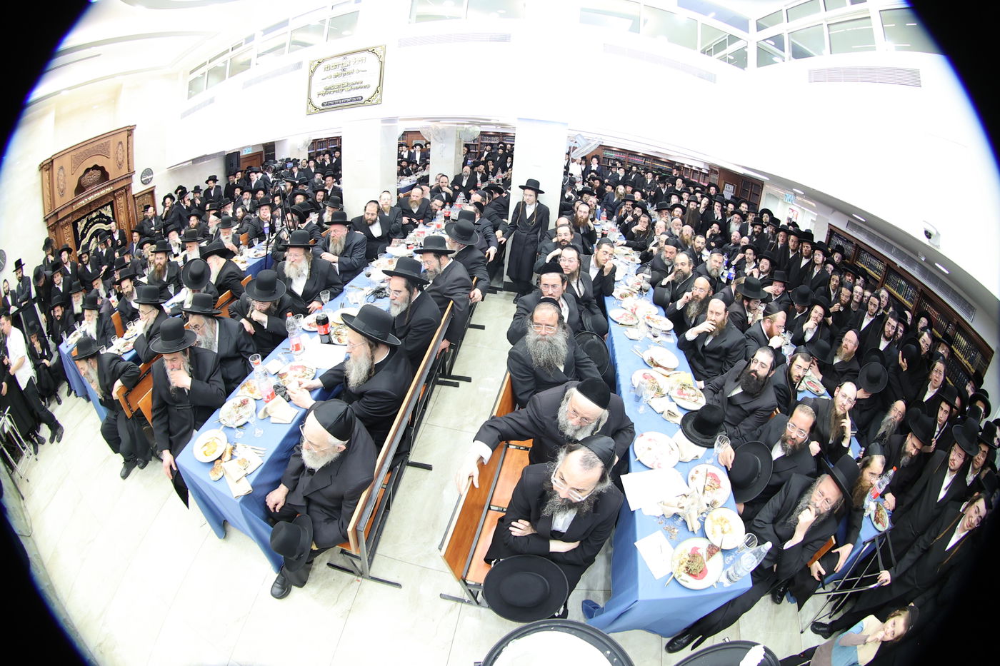 הילולת הרה"ק ה'לב שמחה' מגור בקהילת 'פני מנחם'