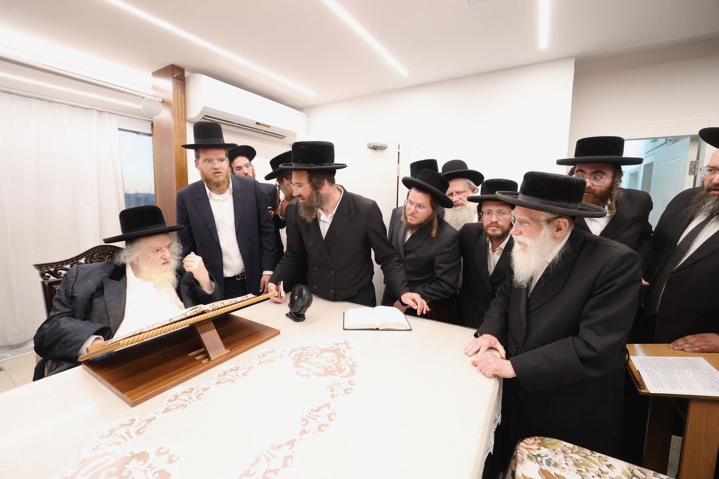 שמחת הברית לנין הגר"מ שטרנבוך