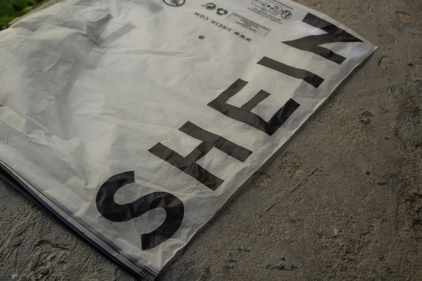 שקית המותג. שיין