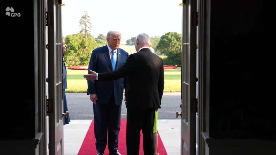 ראש הממשלה בנימין נתניהו מתקבל בבית הלבן על ידי נשיא ארה"ב דונלד טראמפ
