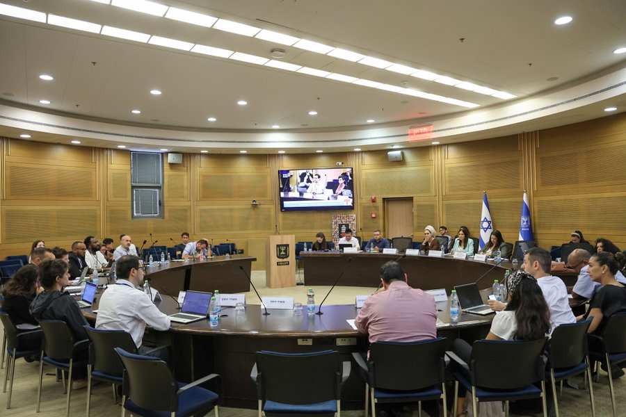 ועדת עובדים זרים בכנסת