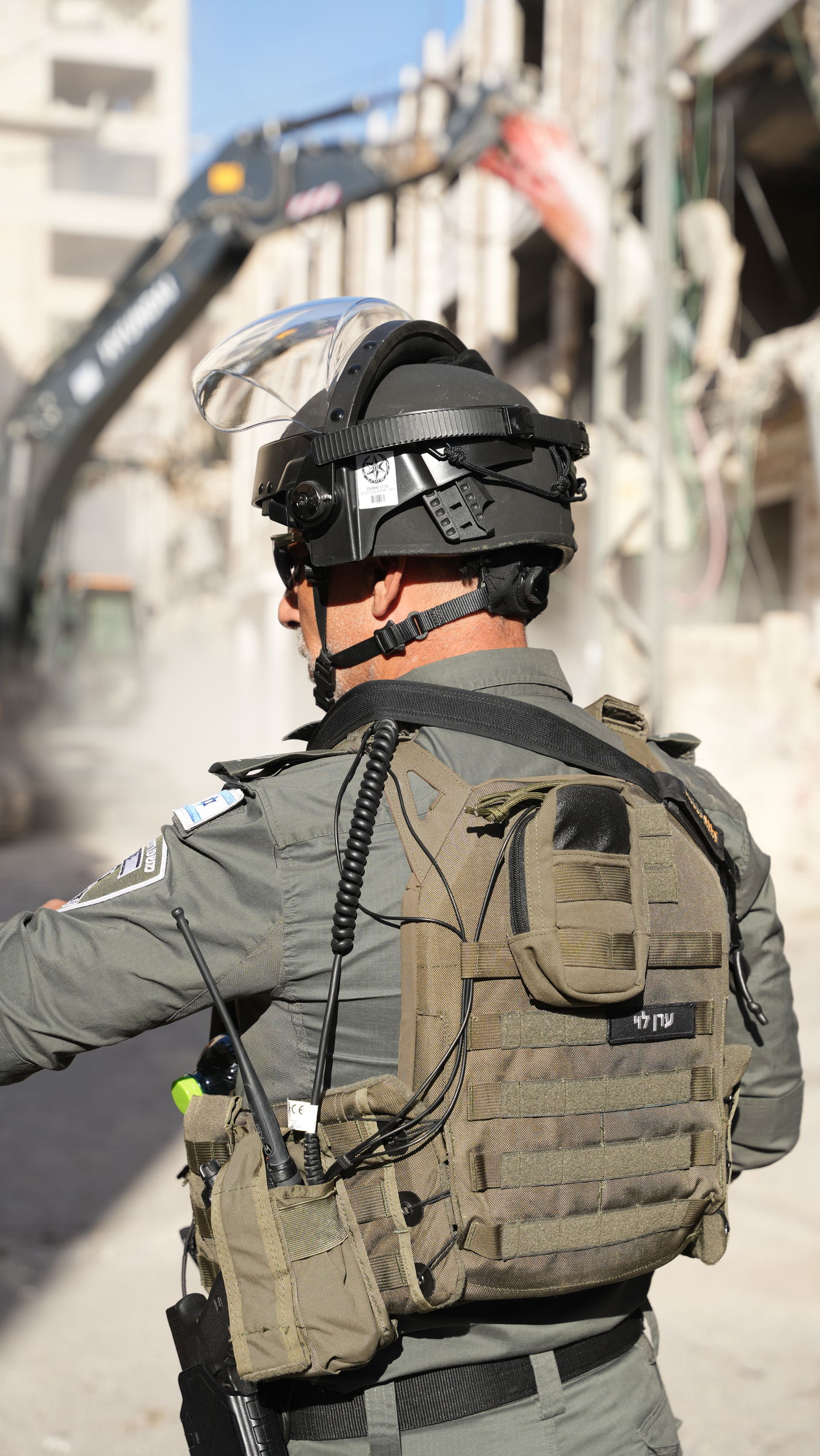 פעילות מסתערבים במחנה הפליטים