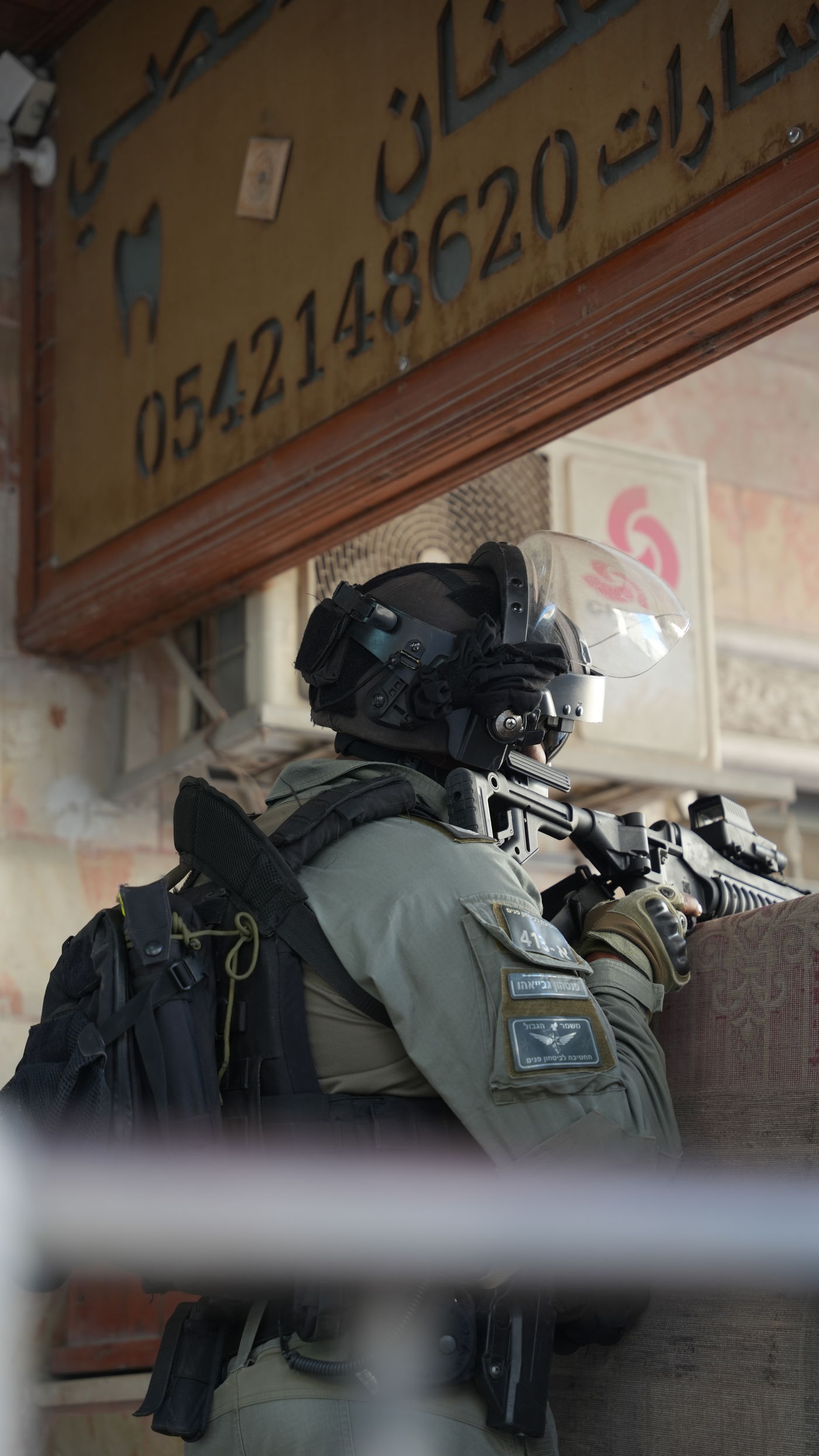 פעילות מסתערבים במחנה הפליטים