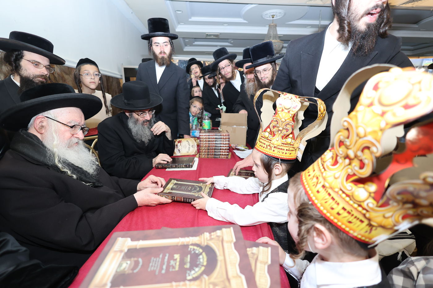 מסיבת חומש בת"ת 'זרע קודש'