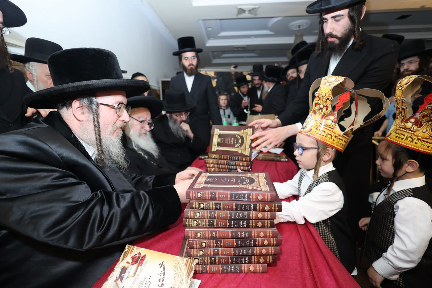 מסיבת חומש בת"ת 'זרע קודש'