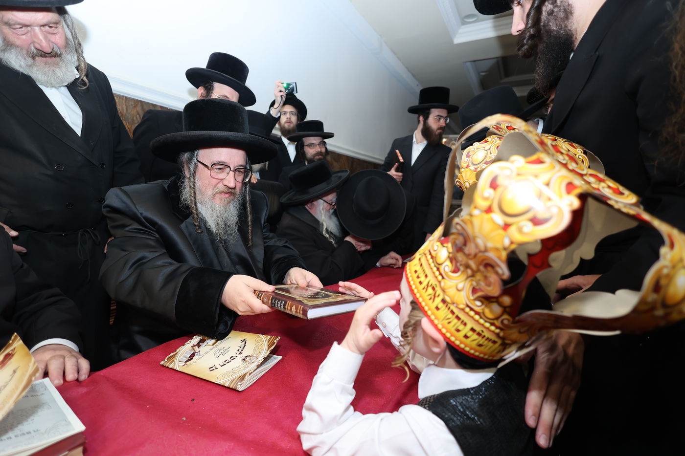 מסיבת חומש בת"ת 'זרע קודש'