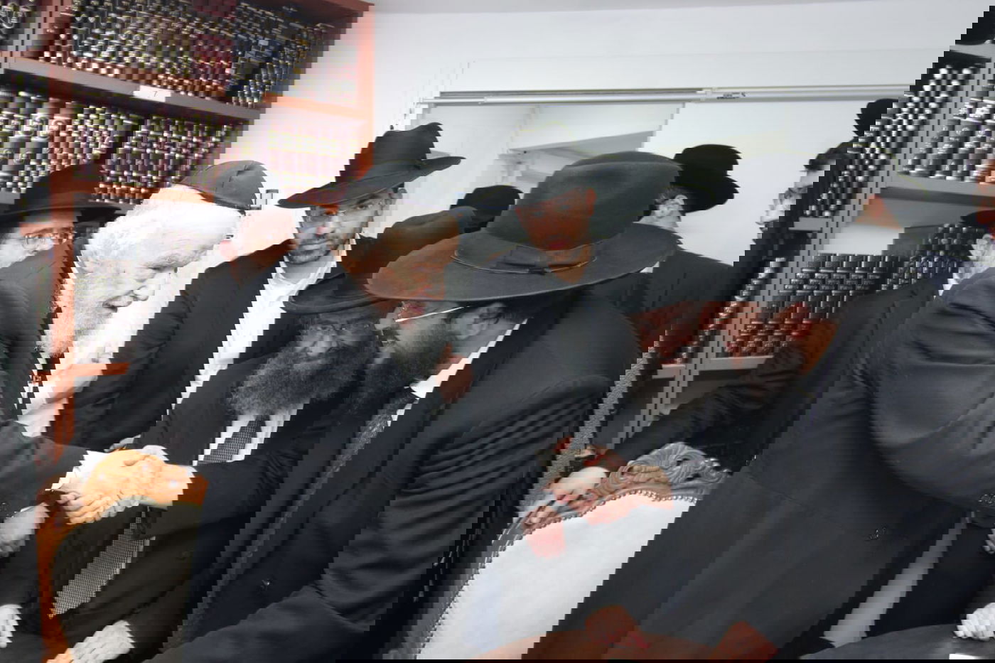 הגר"מ בן שמעון בביקור אצל הגרמ"ה הירש