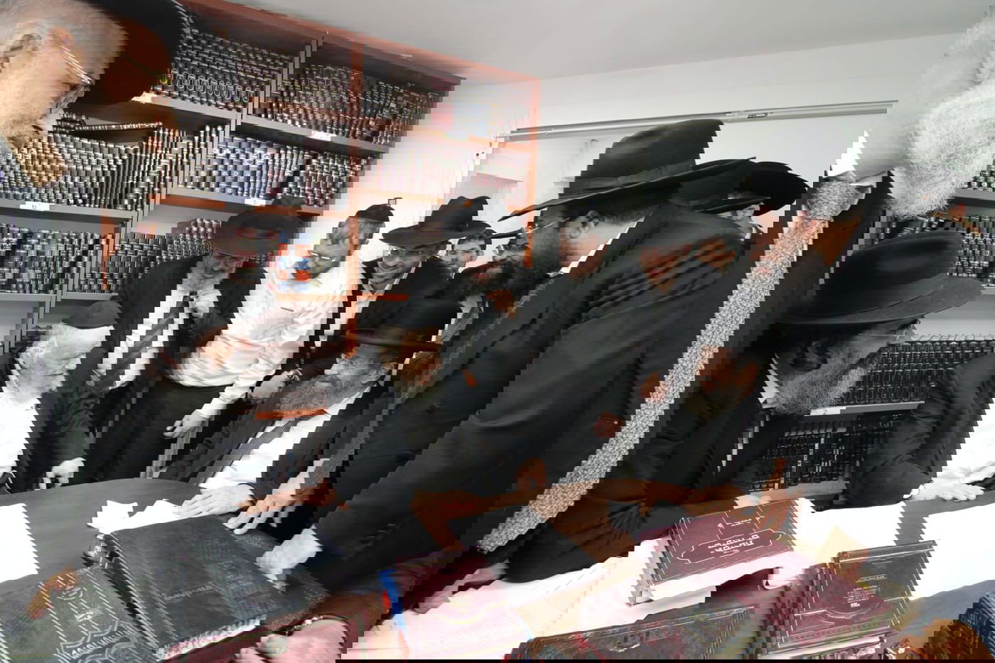 הגר"מ בן שמעון בביקור אצל הגרמ"ה הירש