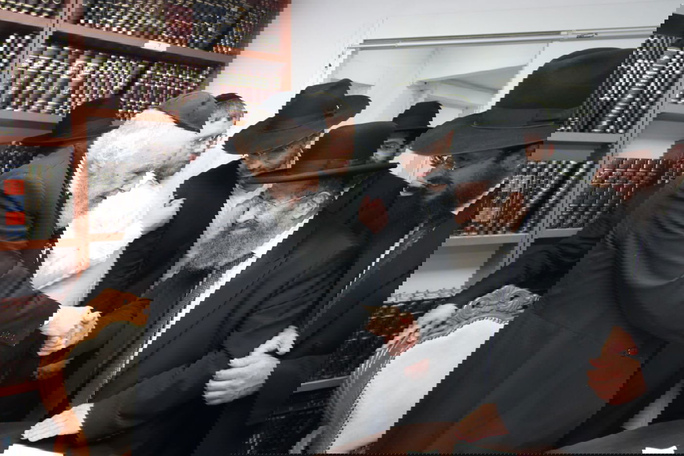 הגר"מ בן שמעון בביקור אצל הגרמ"ה הירש