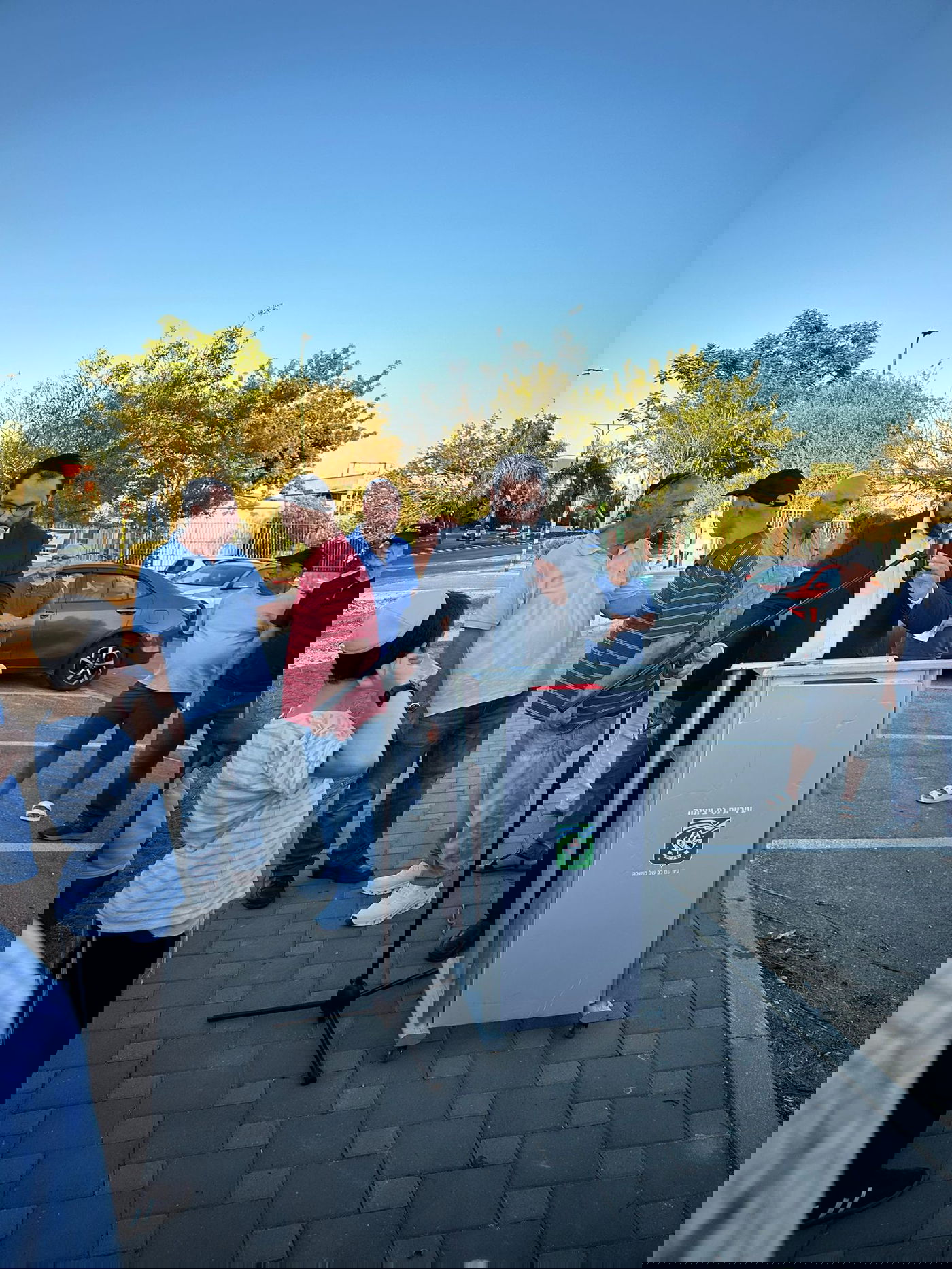 תפילת הודיה בשכונת מאליבו