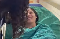 שורדת השבי במיטת הניתוח