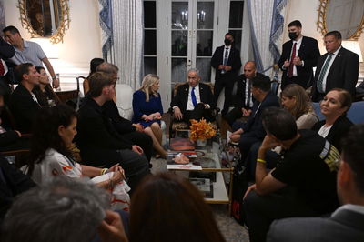 נתניהו בארה"ב עם משפחות החטופים