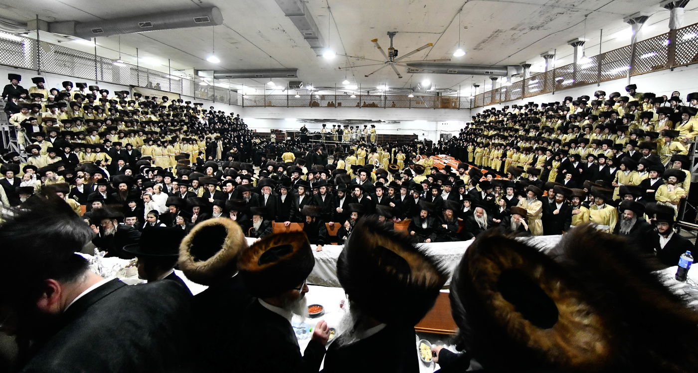 שמחת בית תולדות אברהם יצחק - ספינקא מונסי - זידטשוב ב"ב