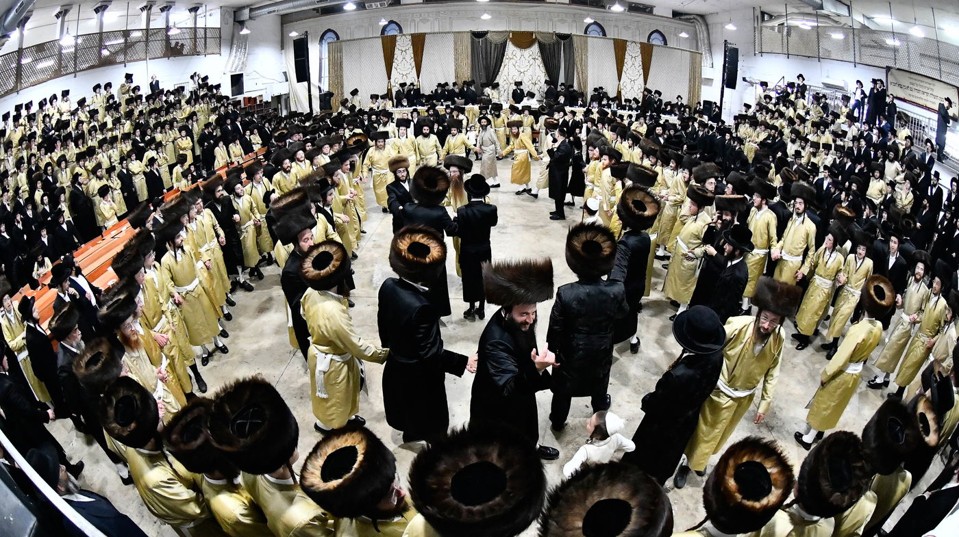 שמחת בית תולדות אברהם יצחק - ספינקא מונסי - זידטשוב ב"ב