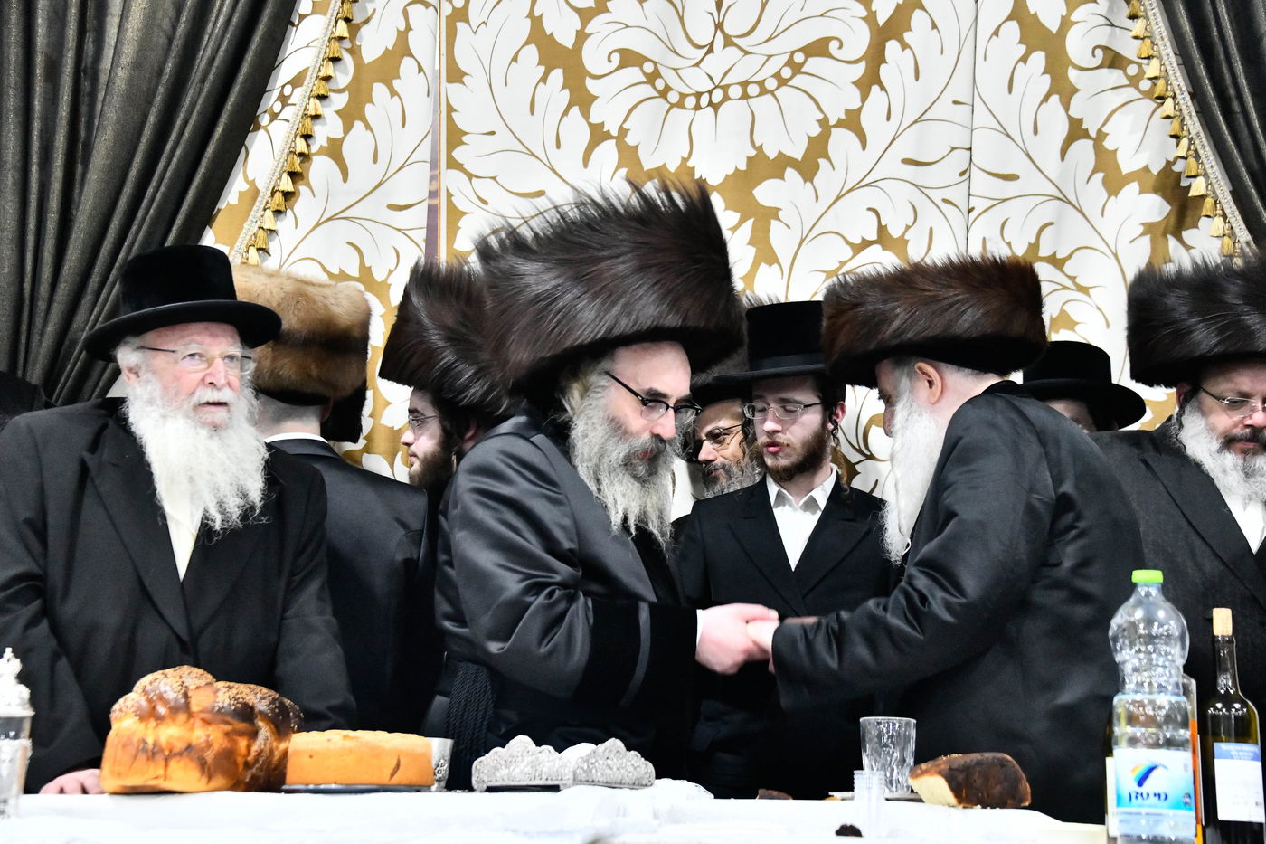 שמחת בית תולדות אברהם יצחק - ספינקא מונסי - זידטשוב ב"ב