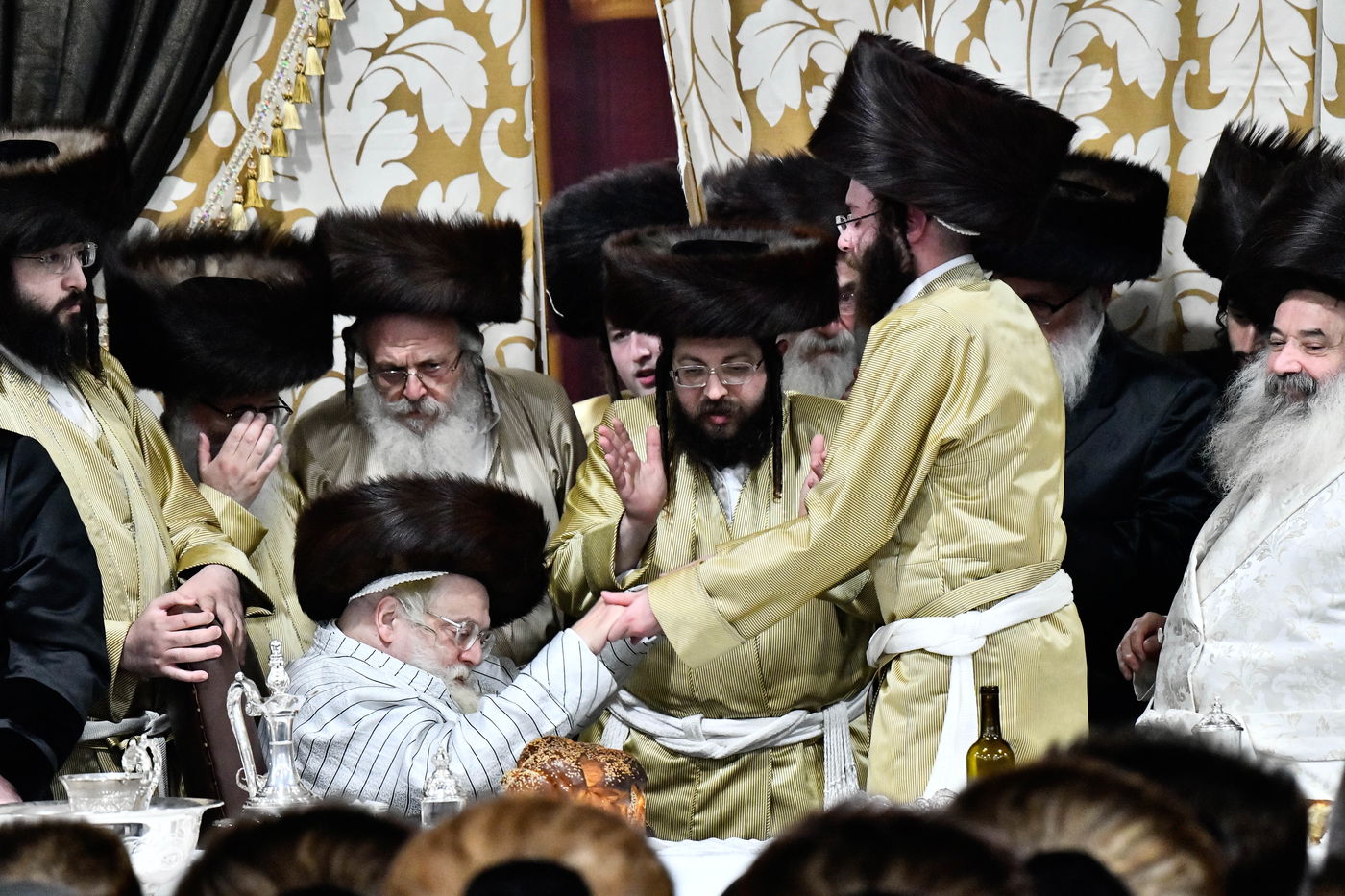 שמחת בית תולדות אברהם יצחק - ספינקא מונסי - זידטשוב ב"ב