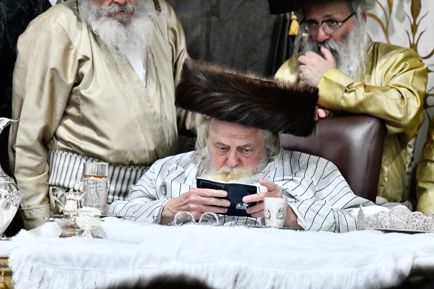 שמחת בית תולדות אברהם יצחק - ספינקא מונסי - זידטשוב ב"ב