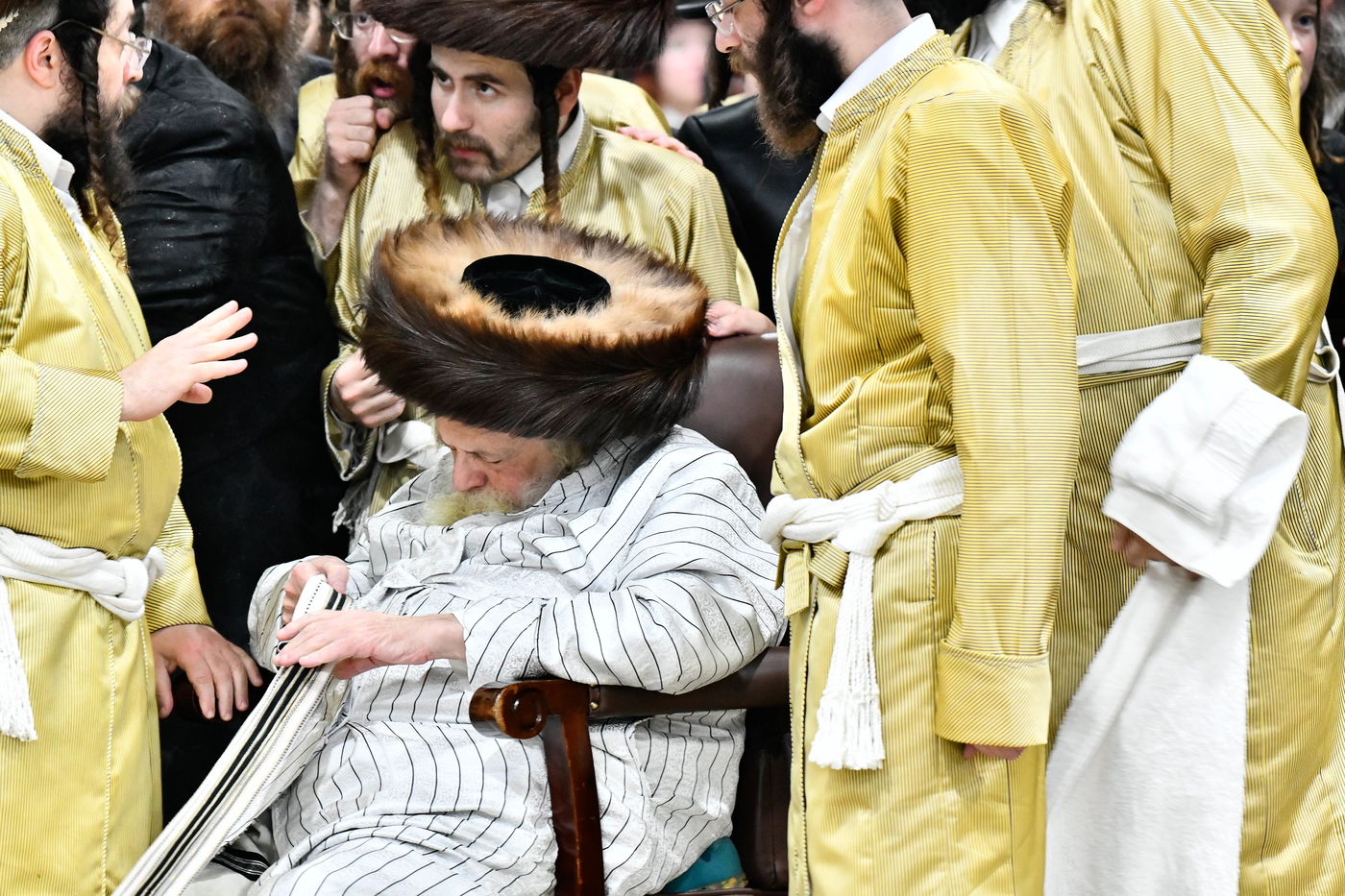 שמחת בית תולדות אברהם יצחק - ספינקא מונסי - זידטשוב ב"ב