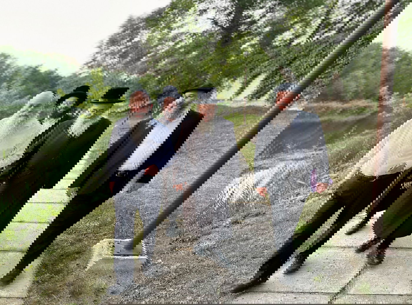 'שיעור כללי' בעיר האוקראינית: הדיין הבכיר מול עשרות ילדי שלוחים