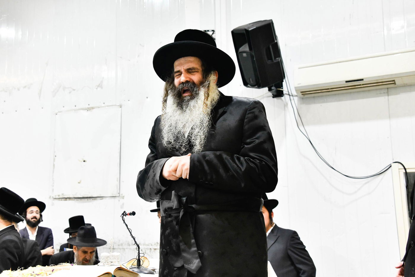 הילולא קדישא בזוטשקא