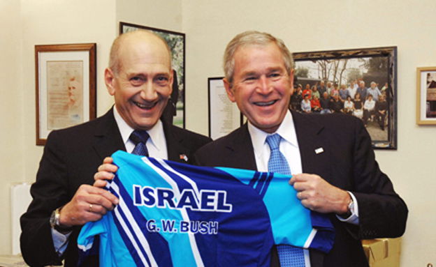 אולמרט והחולצה של בוש, 2008 