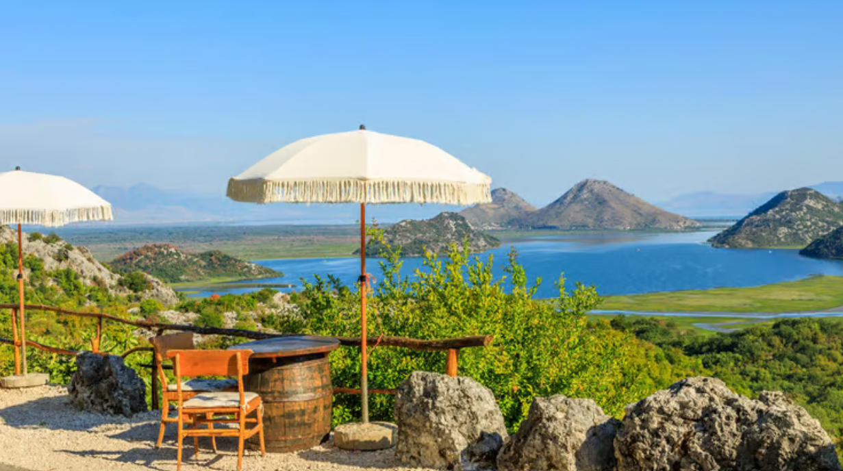 אגם שקודרה באלבניה