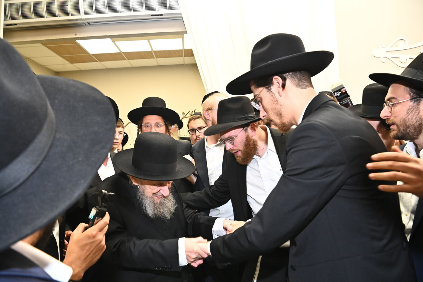 שמחת נישואי נין הגר"ד לנדו